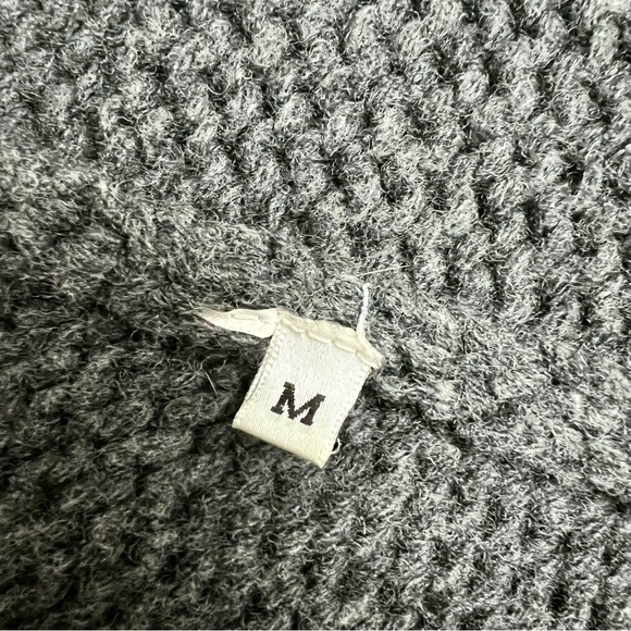 ROBERTA SCARPA Grey 100% Wool Knitted Poncho Made in ITALY Size M fits S-M - Picture 7 of 7